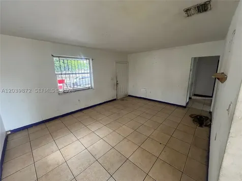 3320 NW 87th Terrace Miami FL 33147