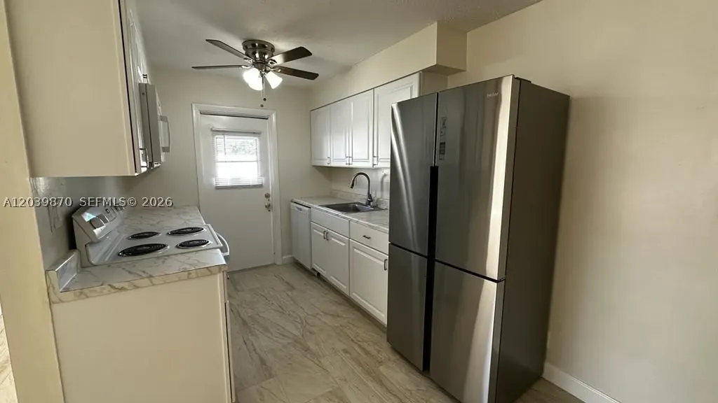 7480 SW 10th Street North Lauderdale FL 33068
