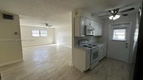 7480 SW 10th Street North Lauderdale FL 33068