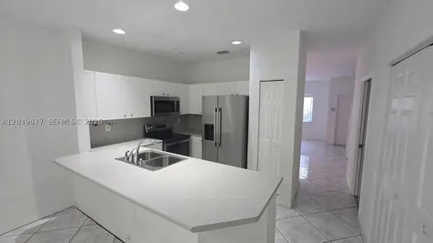 5791 NW 116th Avenue Doral FL 33178