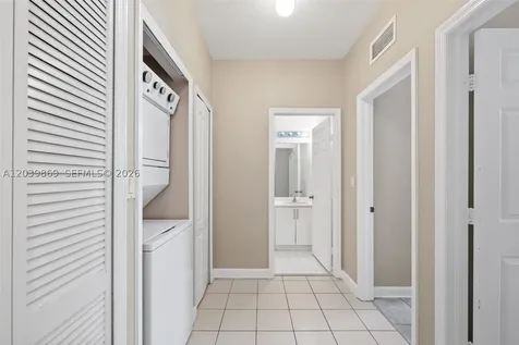 1692 SE 29th Court Homestead FL 33035