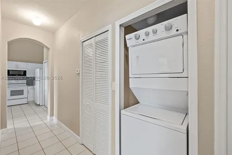 1692 SE 29th Court Homestead FL 33035