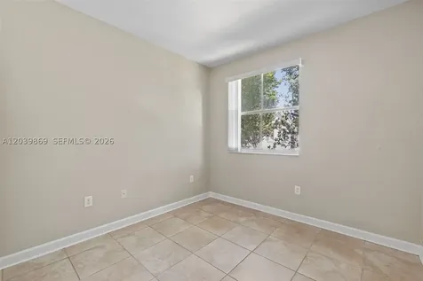 1692 SE 29th Court Homestead FL 33035
