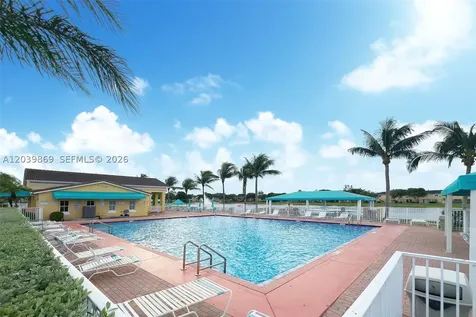 1692 SE 29th Court Homestead FL 33035