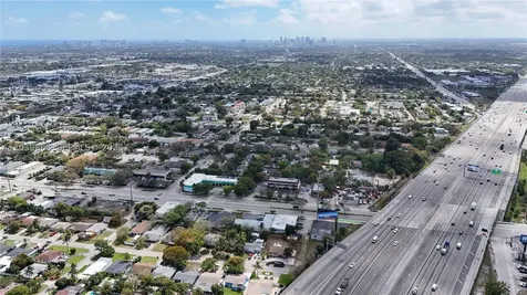 654 NW 45th Street Oakland Park FL 33309