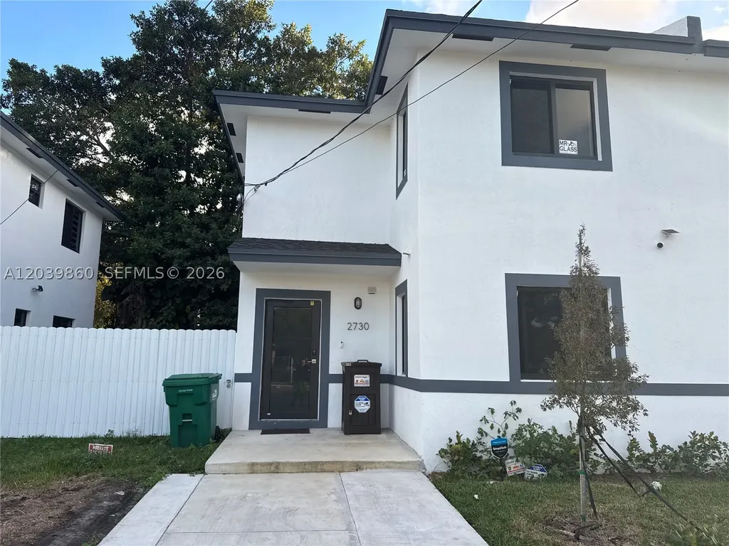 2730 NW 44th Steet Miami FL 33142