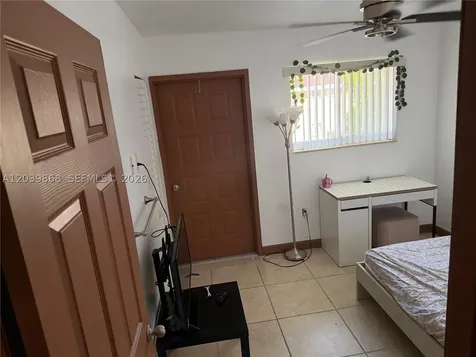 541 NW 82nd Court Miami FL 33126
