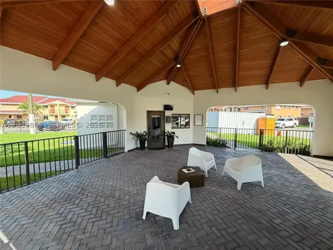 541 NW 82nd Court Miami FL 33126