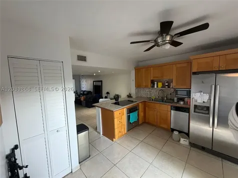 541 NW 82nd Court Miami FL 33126