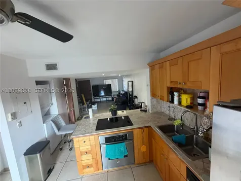 541 NW 82nd Court Miami FL 33126