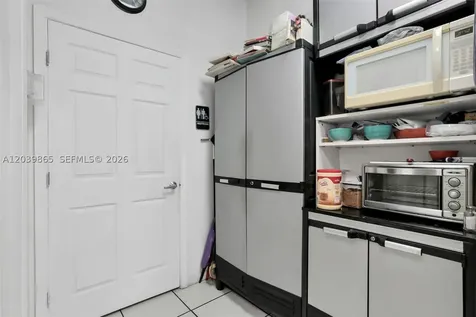 5233 NW 79th Avenue Doral FL 33166