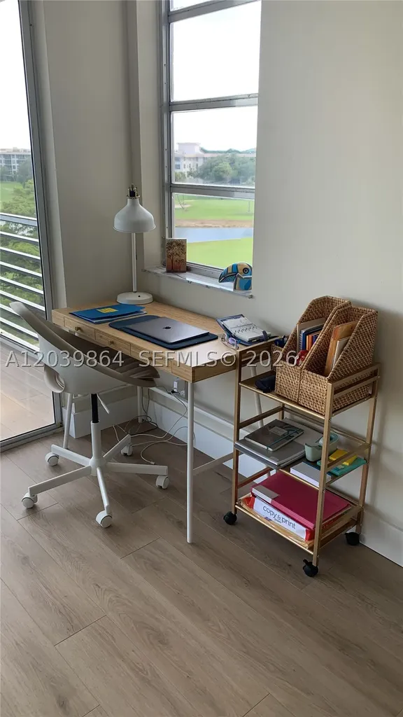 3520 Oaks Way Pompano Beach FL 33069