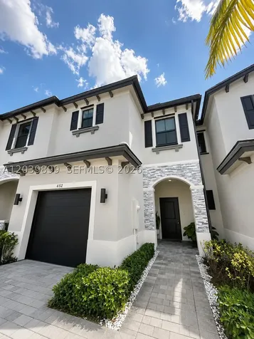 452 NW 203rd Terrace Miami Gardens FL 33169