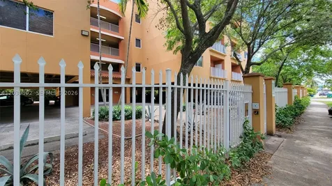 1300 NE 109th Street Miami FL 33161