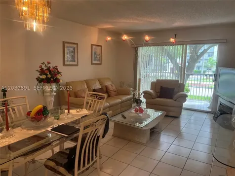 1100 SW 128th Terrace Pembroke Pines FL 33027