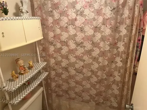 1100 SW 128th Terrace Pembroke Pines FL 33027