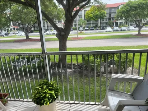 1100 SW 128th Terrace Pembroke Pines FL 33027