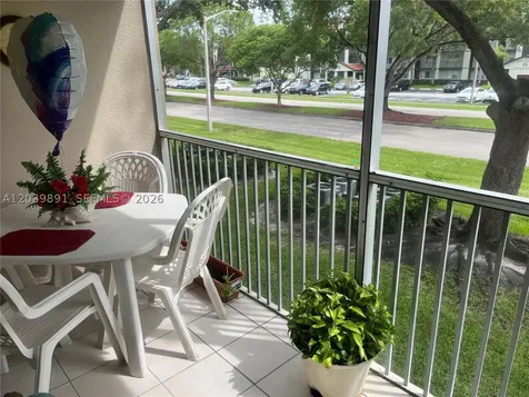 1100 SW 128th Terrace Pembroke Pines FL 33027