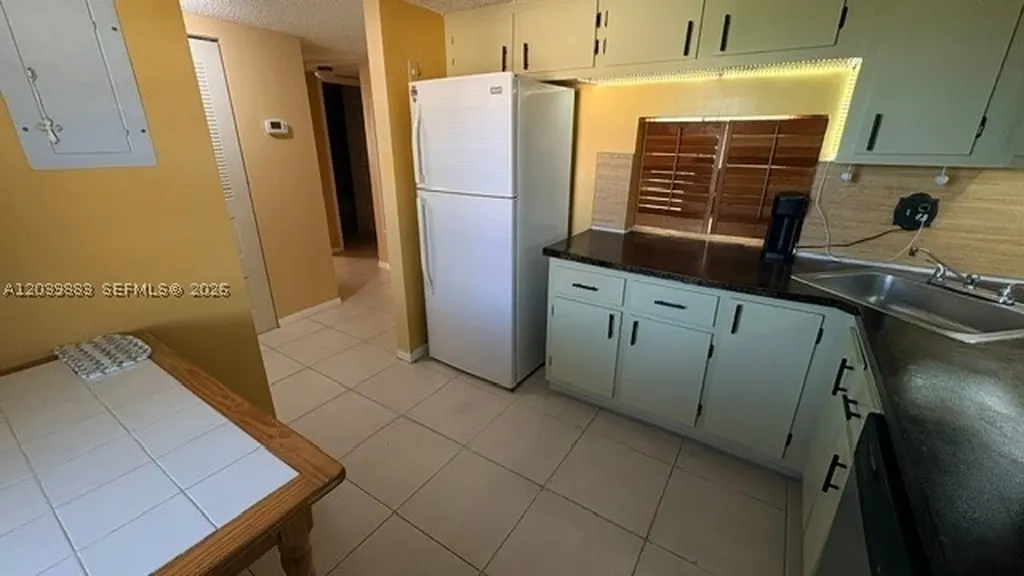 9200 SW 3rd Street Boca Raton FL 33428