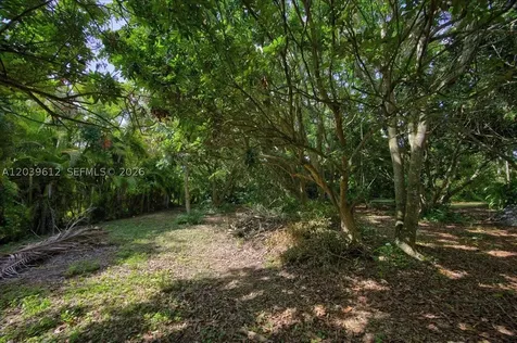26155 SW 193rd Avenue Homestead FL 33031