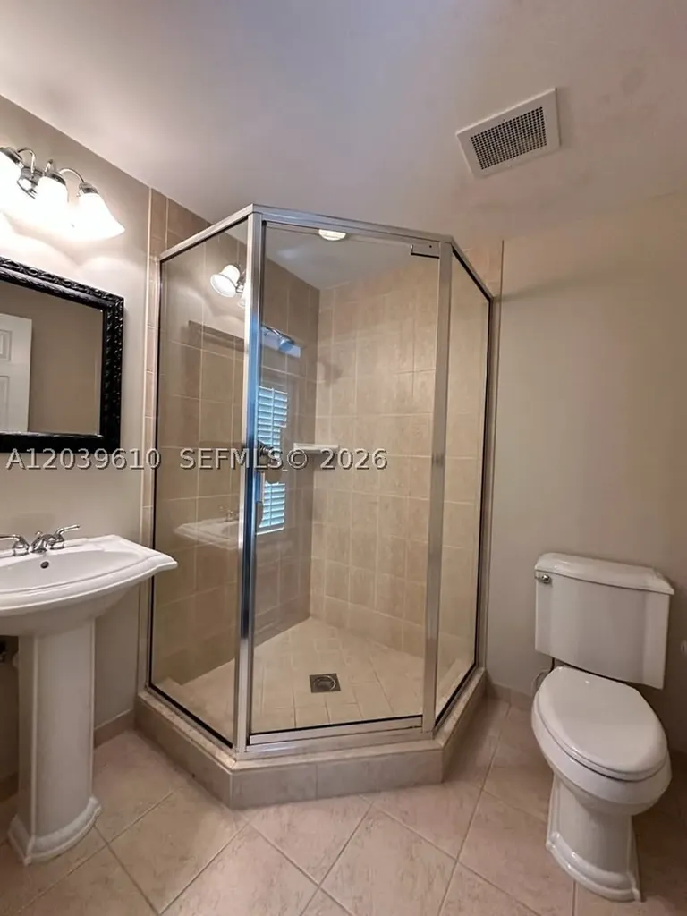 409 SW 5th Street Fort Lauderdale FL 33315