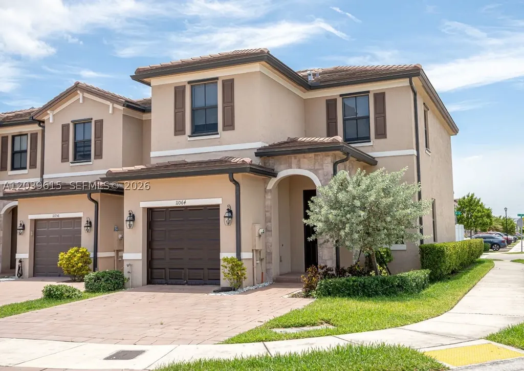 11064 W 33rd Way Hialeah FL 33018