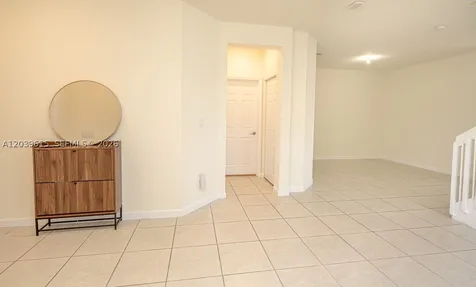 11064 W 33rd Way Hialeah FL 33018