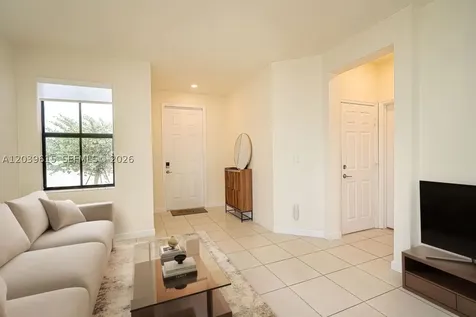 11064 W 33rd Way Hialeah FL 33018
