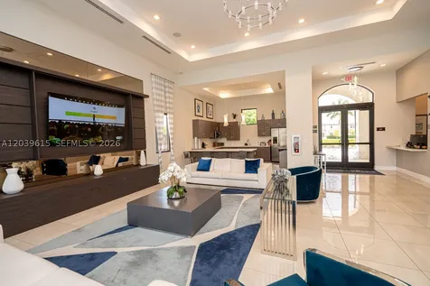 11064 W 33rd Way Hialeah FL 33018
