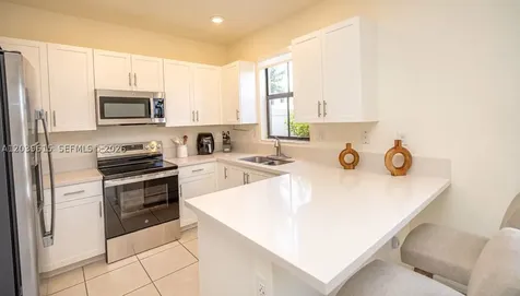 11064 W 33rd Way Hialeah FL 33018