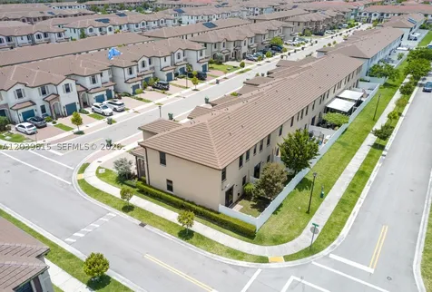 11064 W 33rd Way Hialeah FL 33018