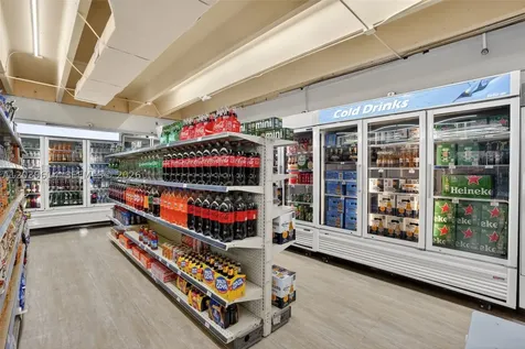 Turnkey Grocery, Convenience Store & Smoke Shop For Sale In Hialeah Hialeah FL 33012