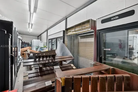 Turnkey Grocery, Convenience Store & Smoke Shop For Sale In Hialeah Hialeah FL 33012