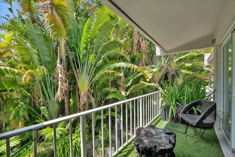 6011 N Bayshore Drive Miami FL 33137