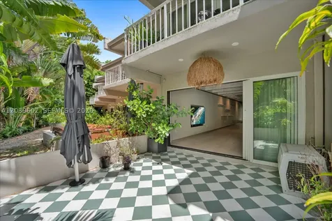 6011 N Bayshore Drive Miami FL 33137