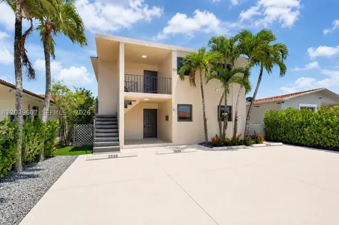 3522 SW 25th Street Miami FL 33133