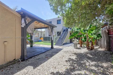 3522 SW 25th Street Miami FL 33133