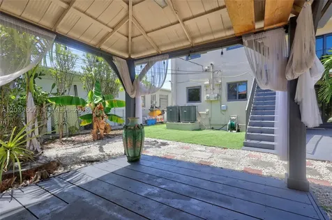 3522 SW 25th Street Miami FL 33133
