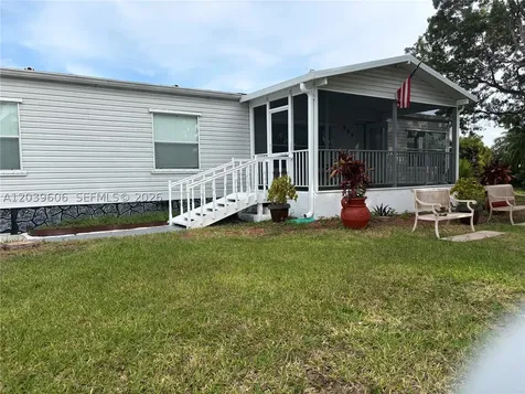 35303 SW 180th Ave 321-322 Homestead FL 33034