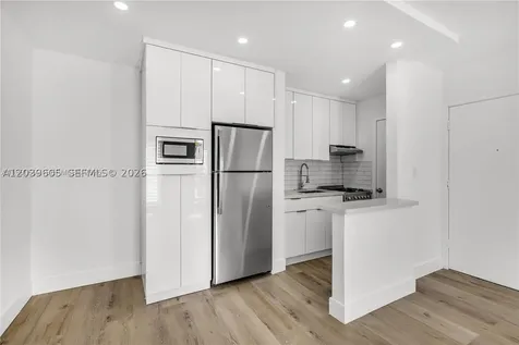 5991 SW 76th Street South Miami FL 33143
