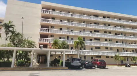 2920 Point East Drive Aventura FL 33160