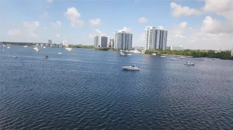2920 Point East Drive Aventura FL 33160