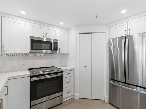 701 Brickell Key Boulevard Miami FL 33131