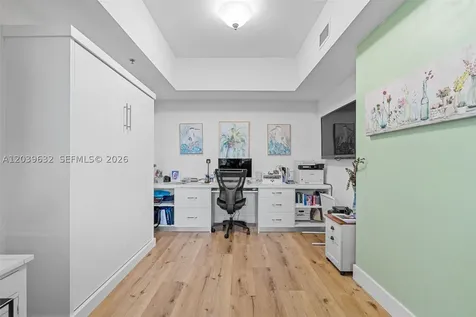 2641 N Flamingo Road Sunrise FL 33323