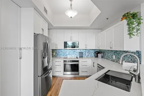 2641 N Flamingo Road Sunrise FL 33323