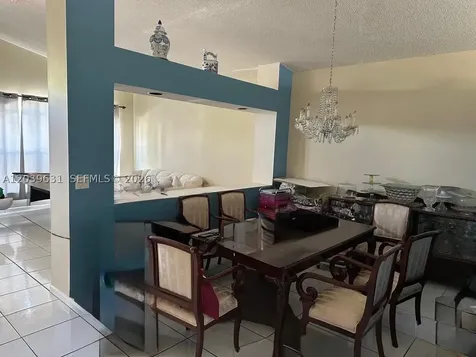 1579 SW 105th Avenue Pembroke Pines FL 33025