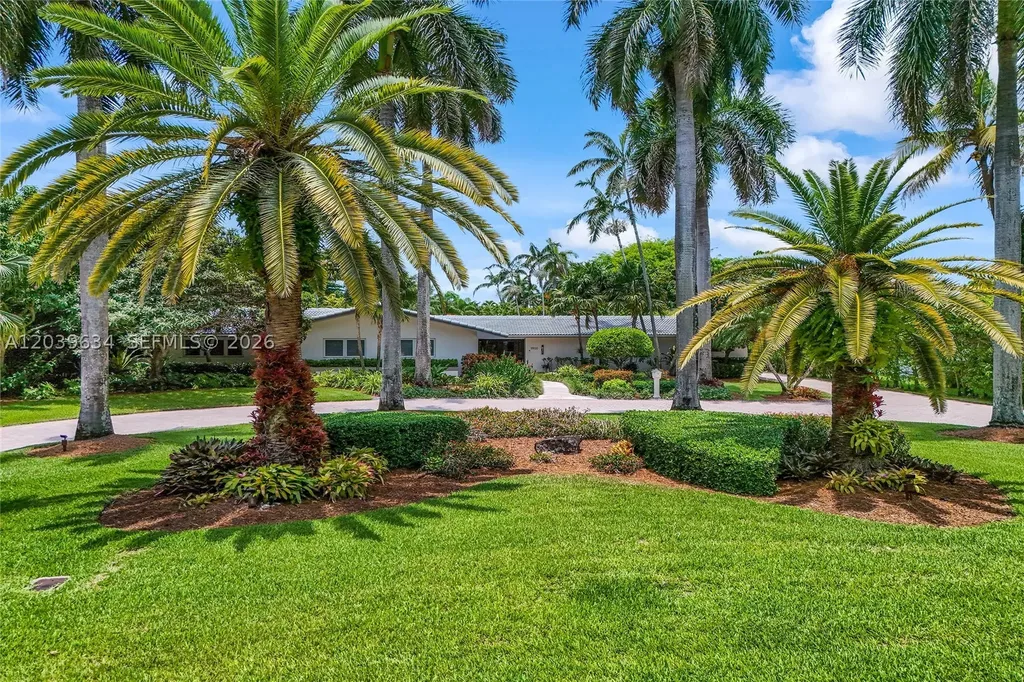 11900 SW 63rd Avenue Pinecrest FL 33156