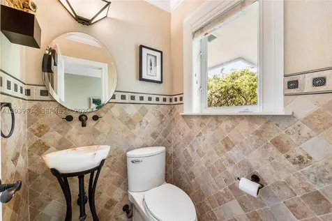 11900 SW 63rd Avenue Pinecrest FL 33156