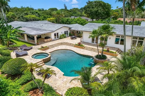 11900 SW 63rd Avenue Pinecrest FL 33156