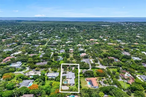 11900 SW 63rd Avenue Pinecrest FL 33156
